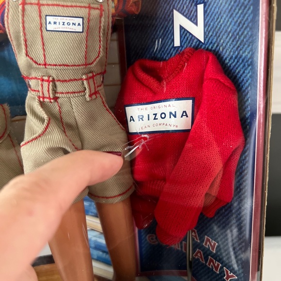 1997 The Original Arizona Jean Company Special Edition Barbie Doll #19873 - Picture 3 of 8